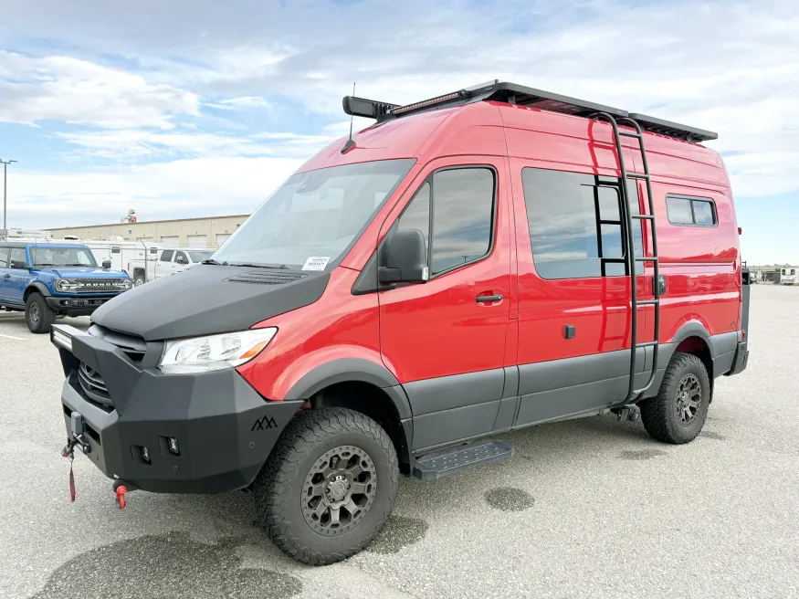 2022 Antero Adventure Van Longs Peak | Photo 18 of 19