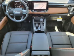 2026 GMC Canyon 4WD AT4 | Thumbnail Photo 22 of 26