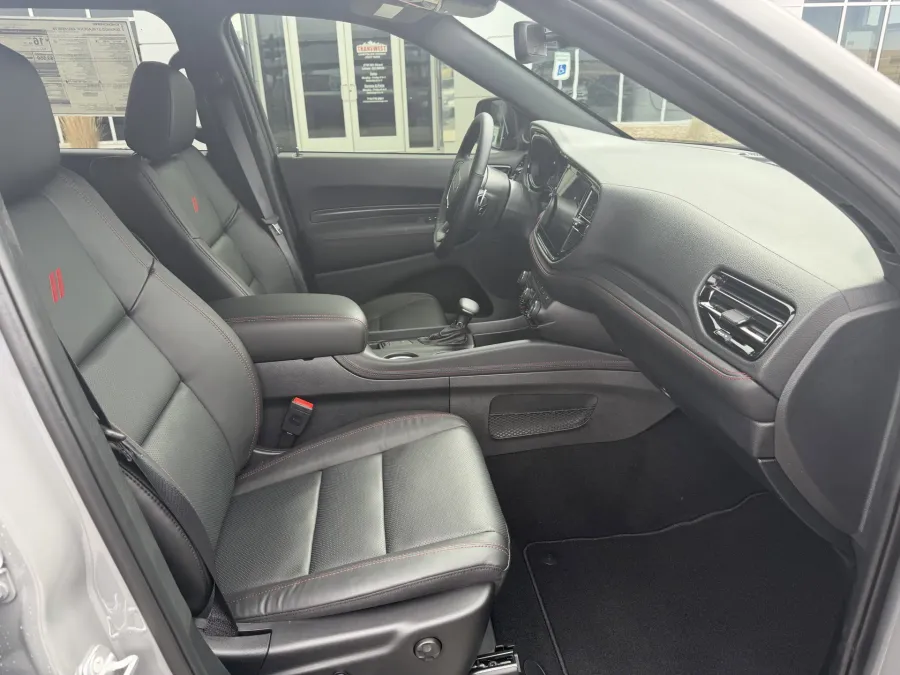 2026 Dodge Durango GT Plus HEMI V8 | Photo 14 of 21