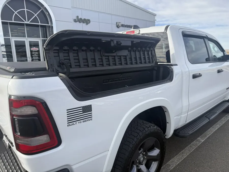 2021 RAM 1500 Big Horn | Photo 11 of 29