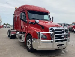 2025 Freightliner Cascadia | Thumbnail Photo 3 of 18