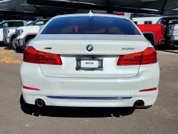 2019 BMW 5 Series 530i xDrive | Thumbnail Photo 12 of 29
