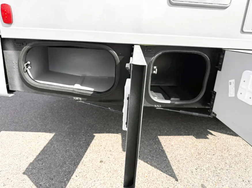 2026 Winnebago Navion 24D | Photo 22 of 23