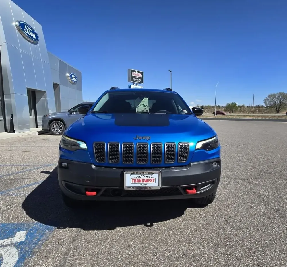 2022 Jeep Cherokee Trailhawk - Photo 2