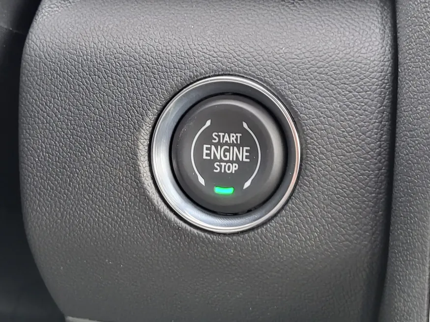 2026 GMC Acadia AWD Elevation | Photo 17 of 26