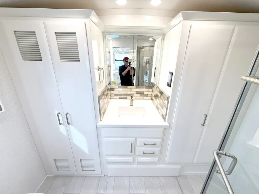 2026 Newmar New Aire 3547 | Photo 17 of 31