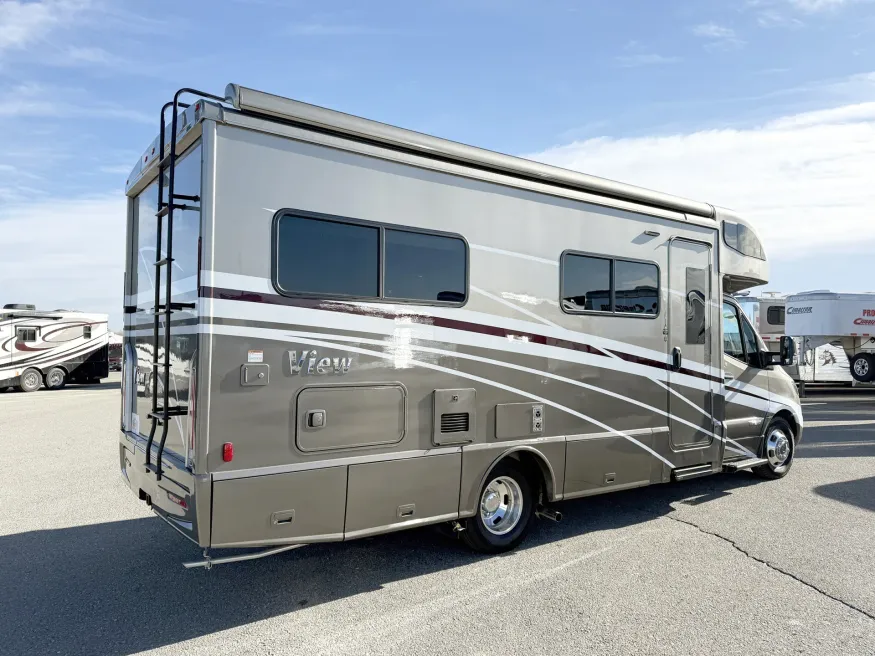 2024 Winnebago View 24J | Photo 14 of 23