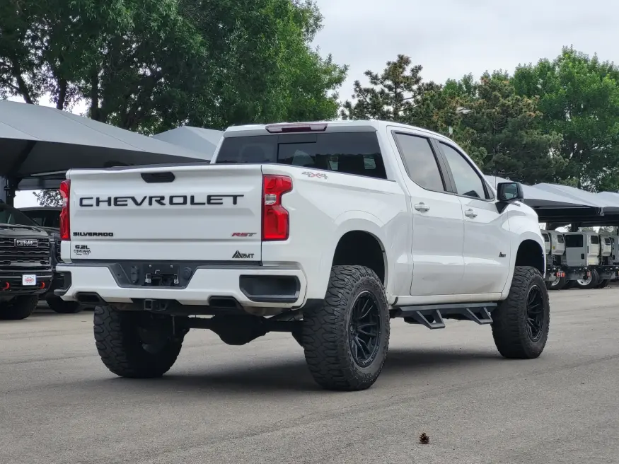 2021 Chevrolet Silverado 1500 RST | Photo 6 of 24