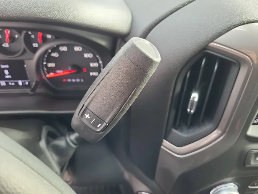 2026 GMC Sierra 1500 Pro | Photo 17 of 23