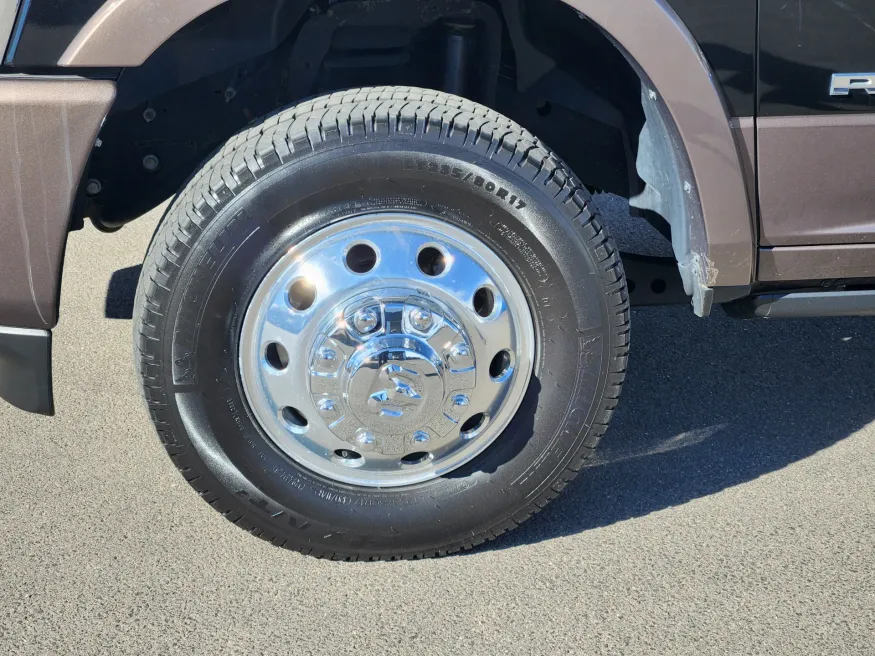 2021 RAM 3500 Longhorn | Photo 5 of 24