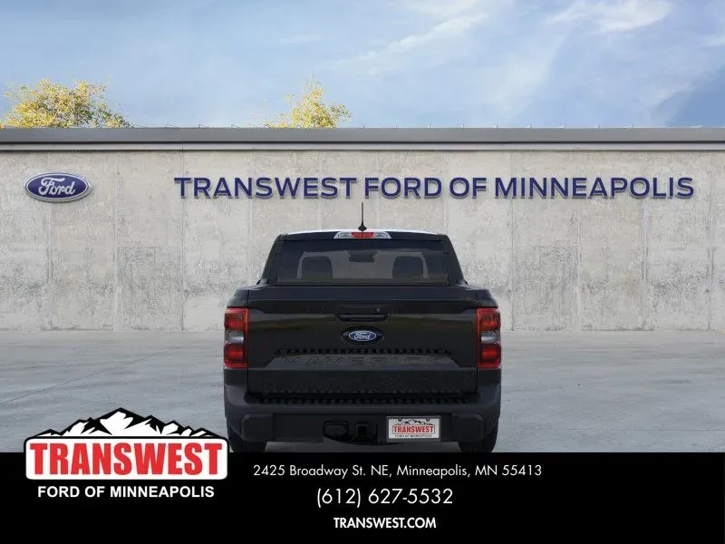 2026 Ford Maverick XLT | Photo 4 of 24