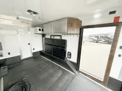 2022 Logan Coach Ultimate Sports Hauler | Thumbnail Photo 22 of 25