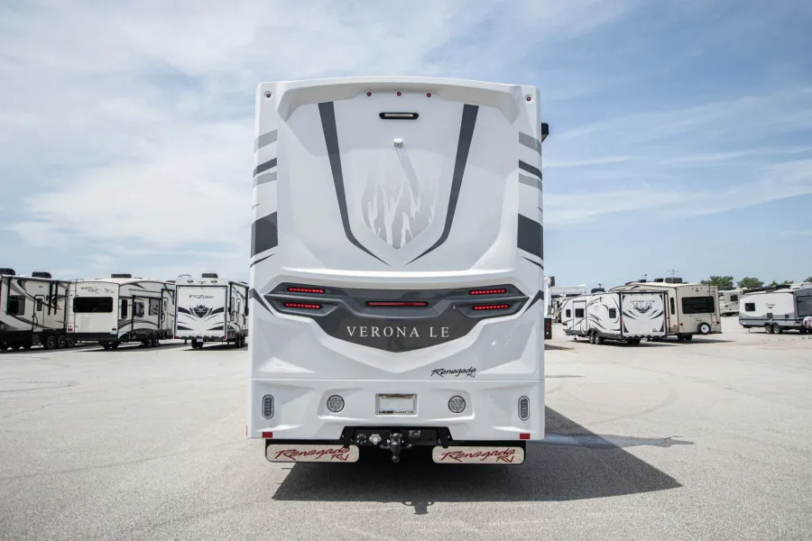 2026 Renegade Verona LE 40LTS | Photo 6 of 29