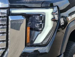 2024 GMC Sierra 2500HD Denali | Thumbnail Photo 7 of 25