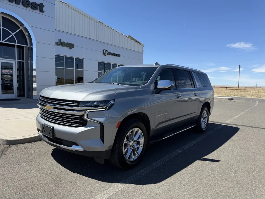 2023 Chevrolet Suburban Premier 