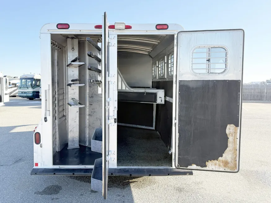 2001 4 Star 3HGN | Photo 5 of 17