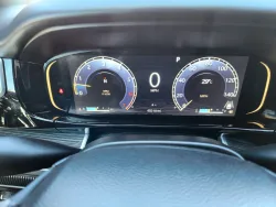 2022 Jeep Wagoneer Series III | Thumbnail Photo 16 of 25