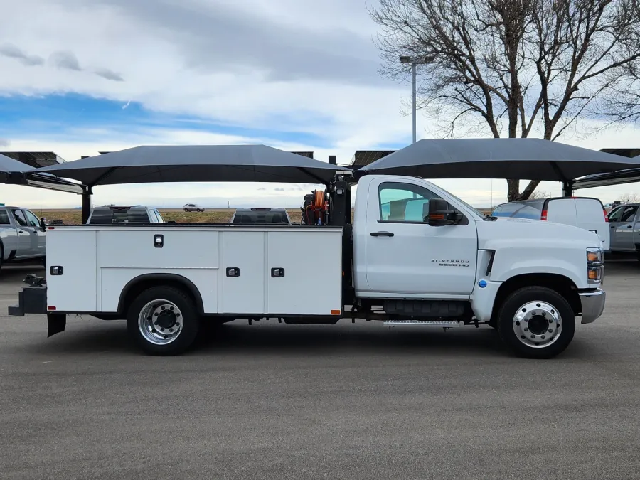 2023 Chevrolet Silverado MD Work Truck | Photo 2 of 27