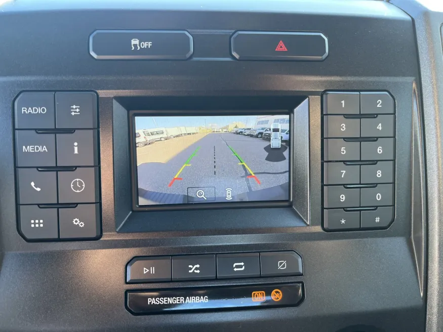 2022 Ford F250 | Photo 10 of 21