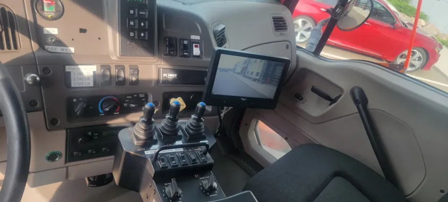 2008 Sterling L8500 | Photo 7 of 8