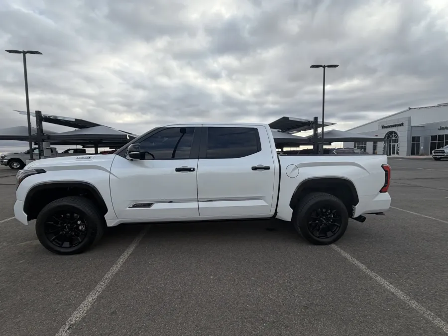 2024 Toyota Tundra 4WD | Photo 5 of 23