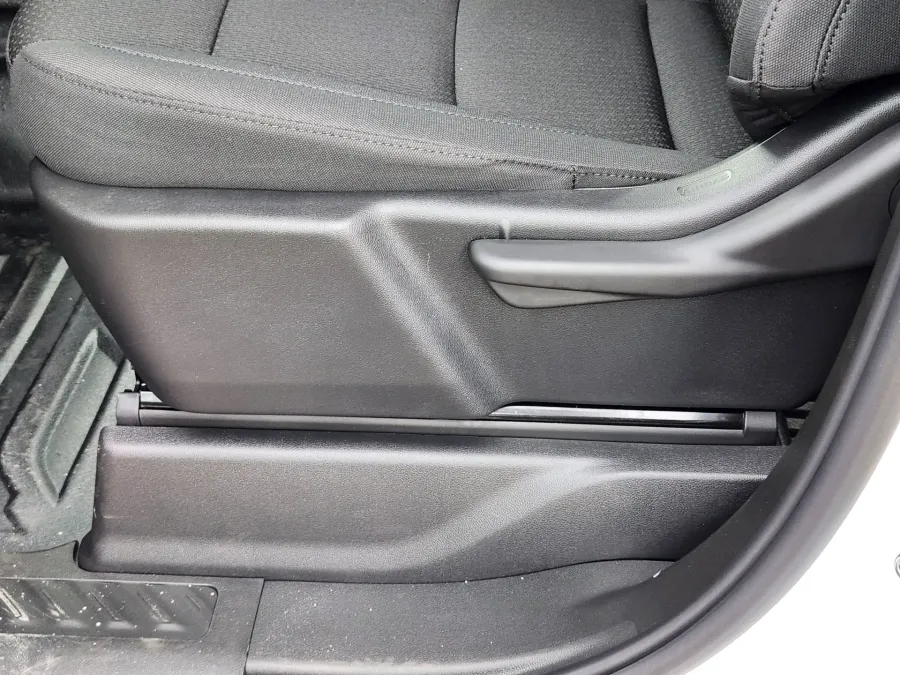 2026 GMC Sierra 2500HD Pro | Photo 18 of 24