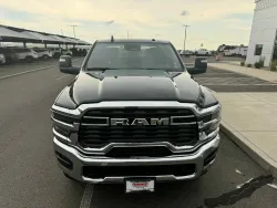 2025 RAM 3500 Big Horn | Thumbnail Photo 3 of 20