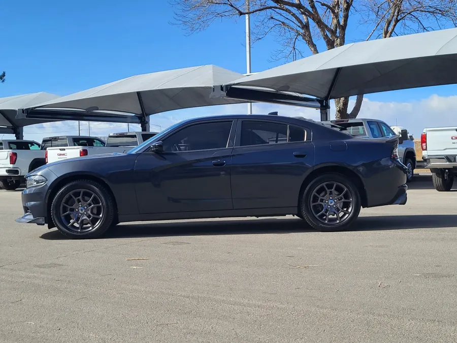 2018 Dodge Charger GT | Photo 8 of 35