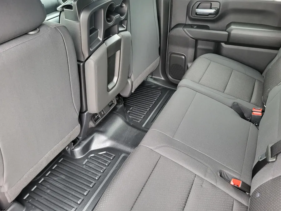 2026 GMC Sierra 2500HD Pro | Photo 21 of 24