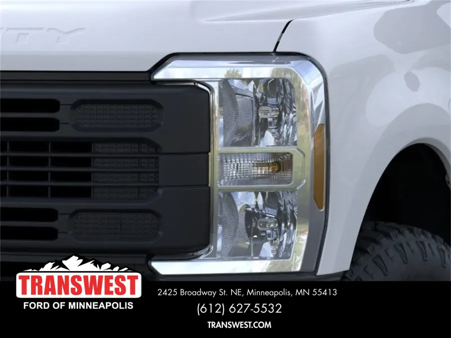 2026 Ford Super Duty F-350 | Photo 18 of 22