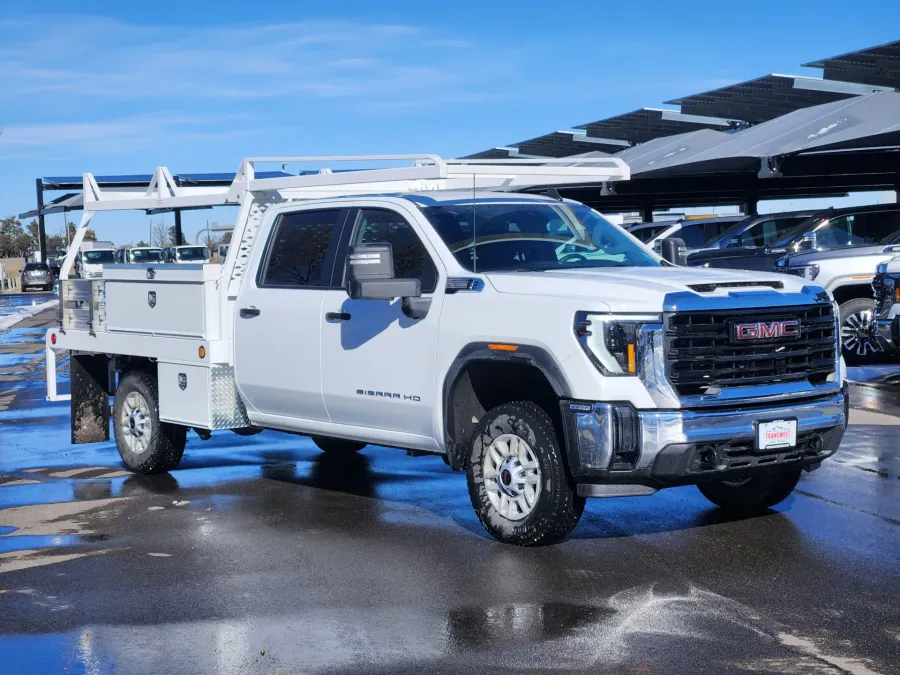 2026 GMC Sierra 2500HD Pro | Photo 1 of 21