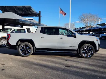 2025 GMC Sierra EV Max Range Denali