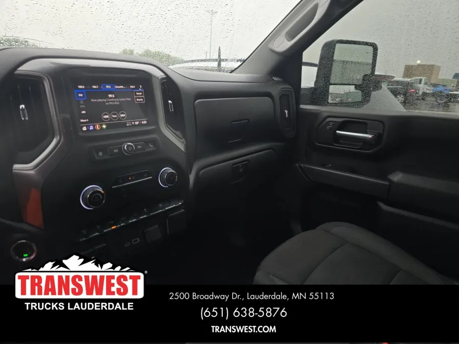 2025 Chevrolet Silverado 2500HD Custom | Photo 4 of 6