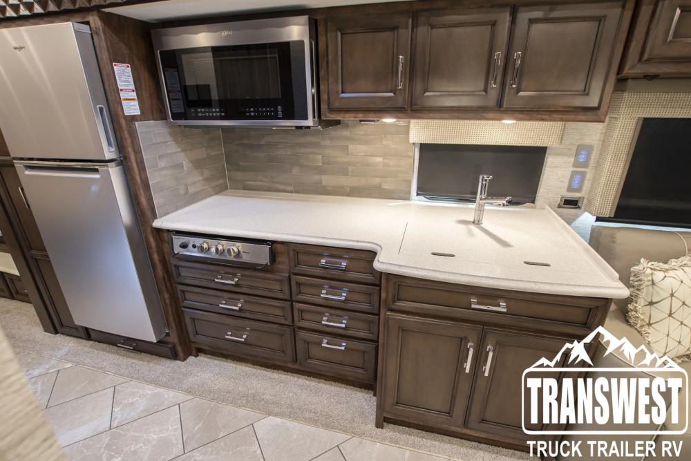 2023 Newmar Bay Star 3225 | Photo 17 of 28