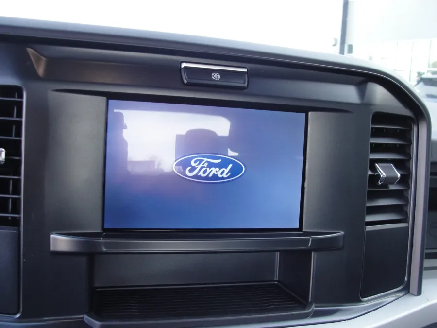 2026 Ford F-350 | Photo 10 of 16