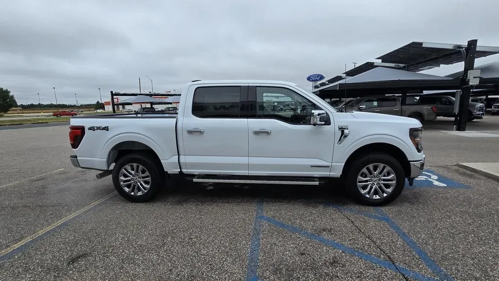 2025 Ford F-150 | Photo 4 of 29