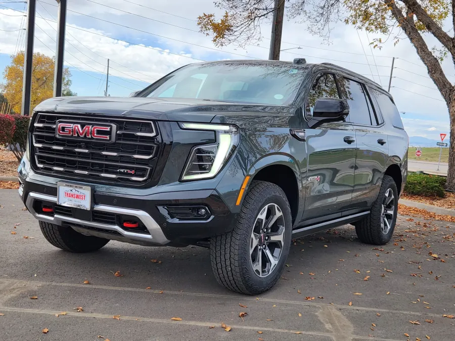 2026 GMC Yukon AT4 Ultimate | Photo 3 of 33