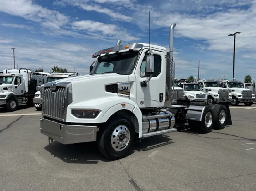 2022 Western Star 49X | Photo 1 of 15