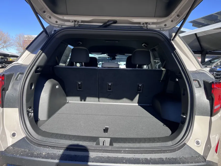 2026 GMC Terrain AWD Elevation | Photo 15 of 28