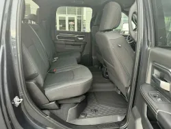 2025 RAM 3500 Big Horn | Thumbnail Photo 11 of 20