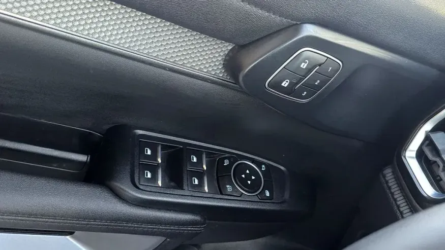 2026 Ford Ranger | Photo 12 of 30