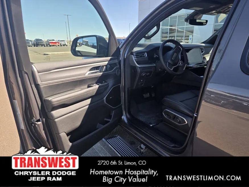 2026 Jeep Grand Wagoneer Limited Reserve | Photo 8 of 29