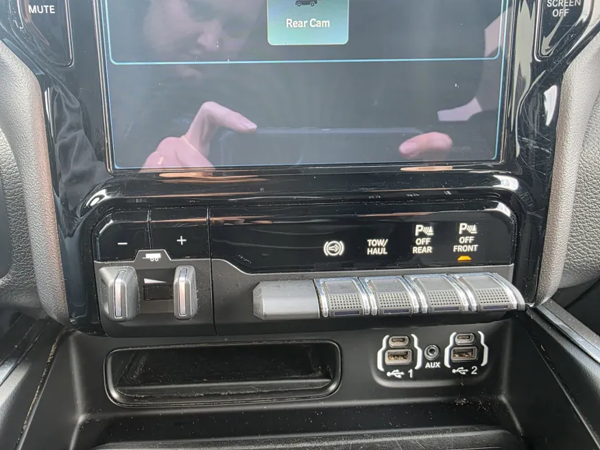 2022 RAM 2500 Laramie | Photo 24 of 27