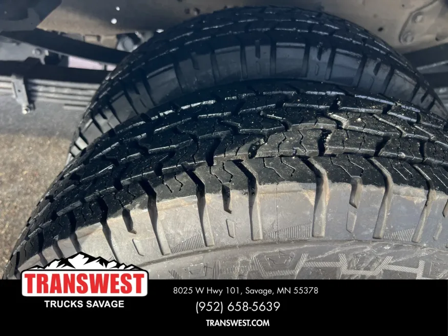 2023 Chevrolet 3500 | Photo 8 of 17