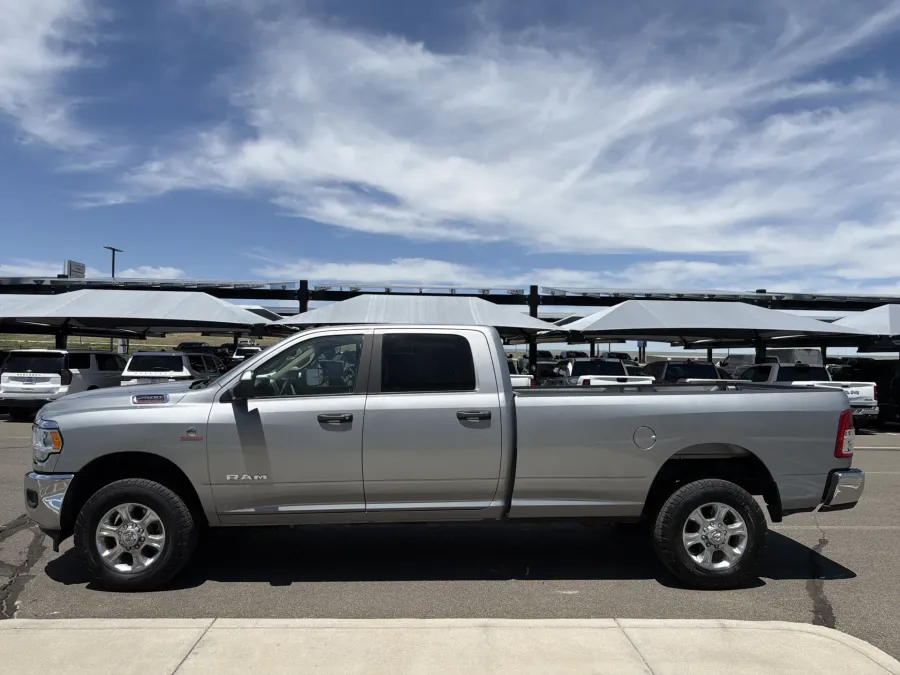 2022 RAM 2500 Big Horn | Photo 5 of 20