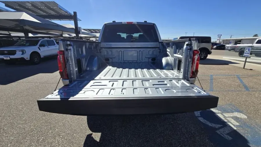 2026 Ford F-150 | Photo 8 of 29