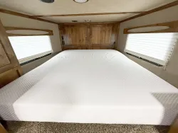 2025 Logan Coach Select 812 3HLQ | Thumbnail Photo 7 of 27