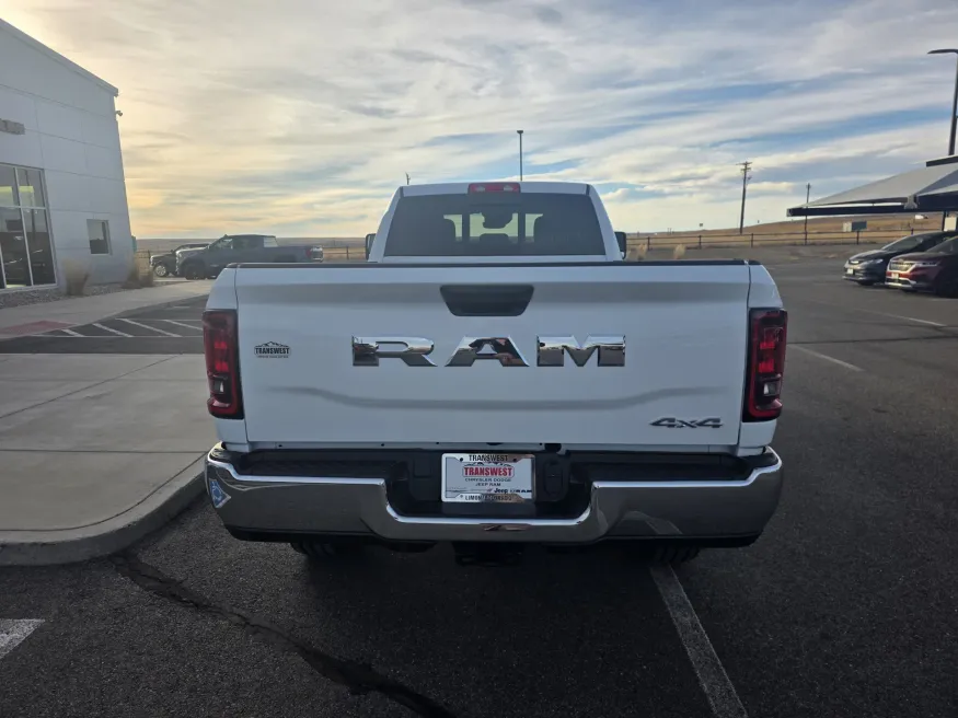 2026 RAM 2500 Tradesman | Photo 6 of 20