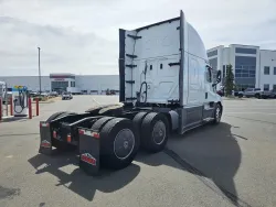 2024 Freightliner Cascadia 126 | Thumbnail Photo 8 of 23