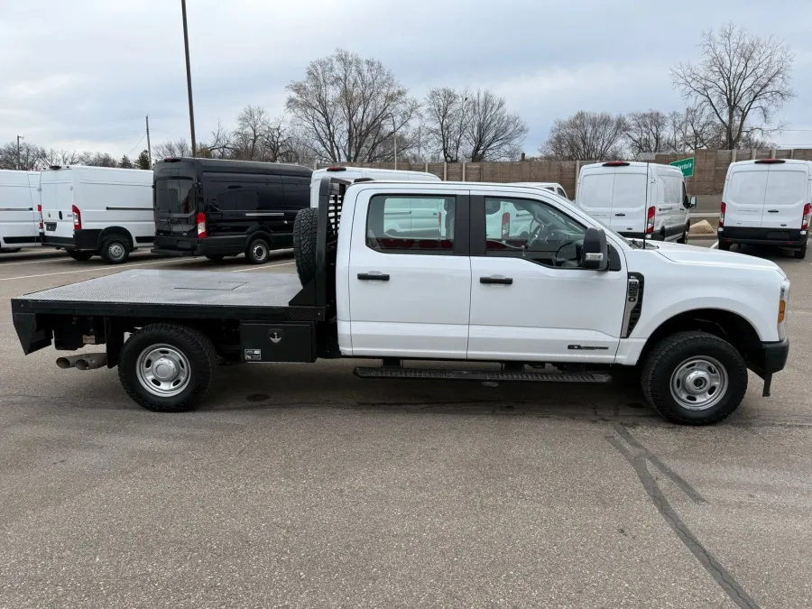 2024 Ford Super Duty F-250 XL | Photo 14 of 20